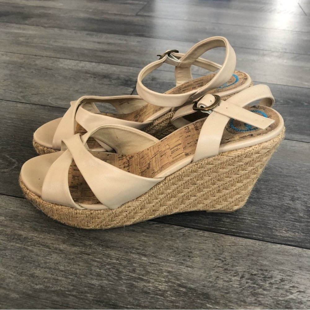 LIKE NEW cream wedges sandals